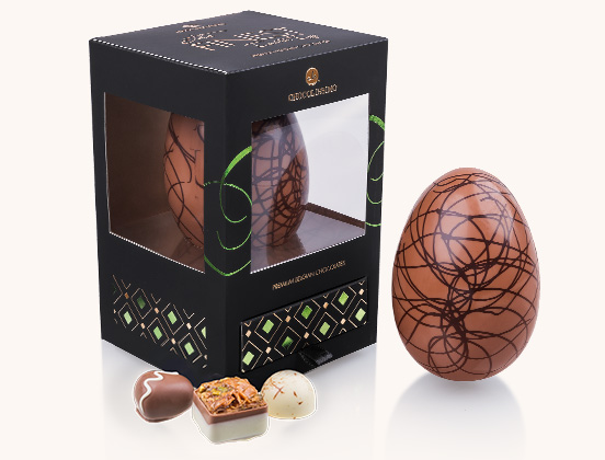 Einzigartige Merkmale des Osterschokoladeneis mit Pralinen