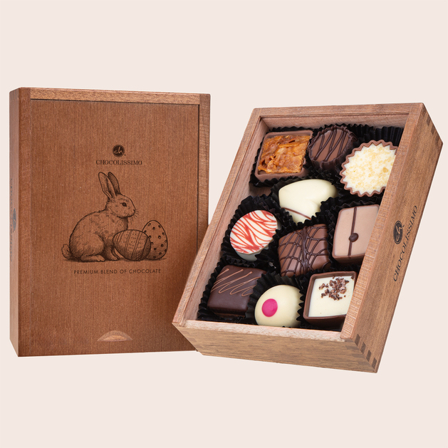 Egg Elegance - 10 gef&uuml;llte Schokoladen-Ostereier im Holzk&auml;stchen