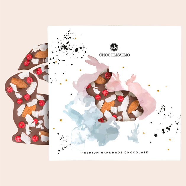 ChocoHase mit Mandeln, Kokos, Johannisbeeren