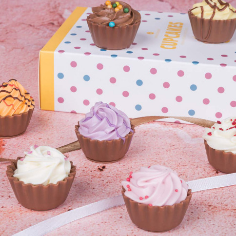 4 American Cupcakes - Geburtstag - 4 Cupcake-Pralinen mit Geburtstagsgruß