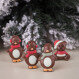 Weihnachtsbärchen und Pinguin