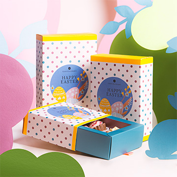 Osterpralinen in Form amerikanischer Cupcakes