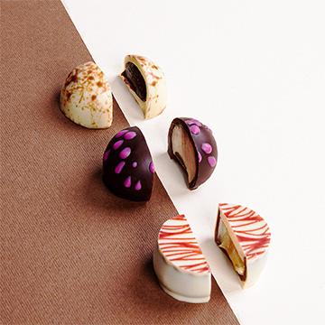 Halbierte Schokoladenpralinen