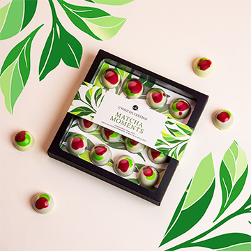 16 handgefertigte Pralinen mit Himbeer-Matcha-F&uuml;llung