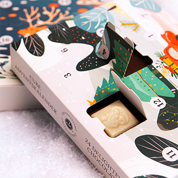 Kleiner Tisch-Adventskalender mit 24 Schokoladentäfelchen