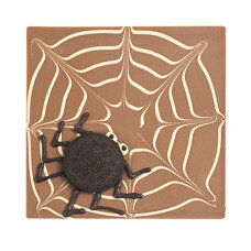 ChocoQuadrat 'Spinnennetz' mit 'Keks-Spinne'