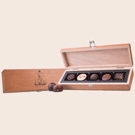 Easter Chococase