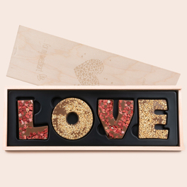 LOVE - Schokoladenbuchstaben Vollmilch