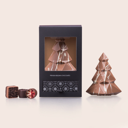 Weihnachtsbaum aus Vollmilchschokolade