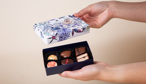 Verpackung der Pralinen Flower Delight 6
