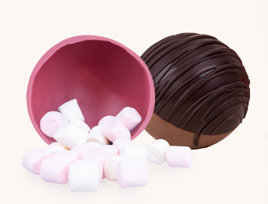 Einzigartige Merkmale von Schokoladenmilchkugel und Rubin mit Marshmallows